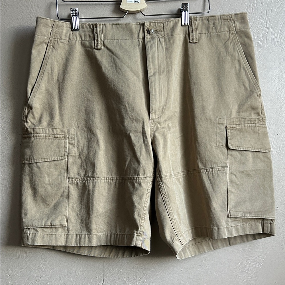 Polo Ralph Lauren Men's Relax Cargo Shorts Brown Khaki. Size 38. Preppy, Y2K.